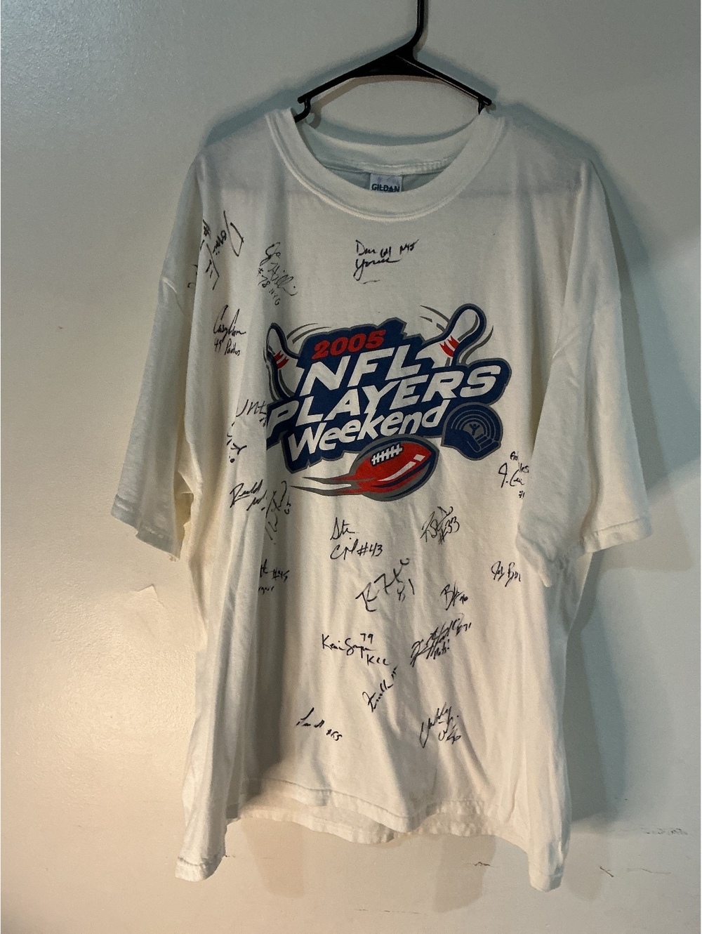 Vintage NFL players weekend shirt with autographs